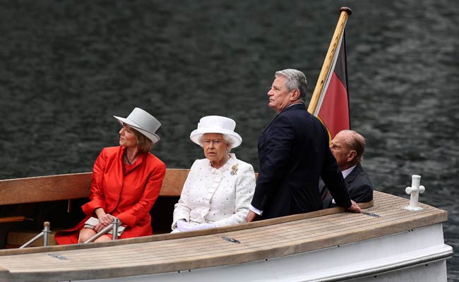 Britain's Queen Elizabeth II Takes Breezy Boat Trip in German Capital