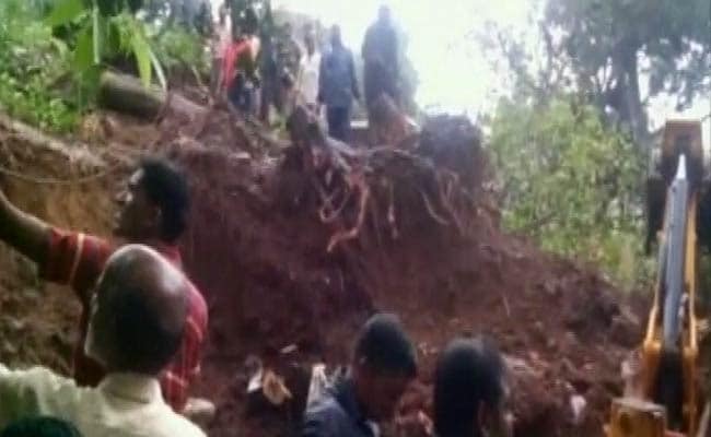 3-Hour-Long Traffic Jams on Major Mumbai-Pune Highway After Rain, Landslide