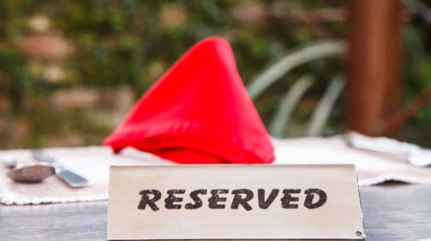 Restaurant Reservation Cancellation Fees Abound, but Who Really Pays?
