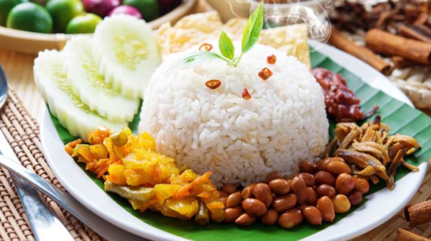 The Rise of Nasi Lemak: A Classic Dish from Malaysia