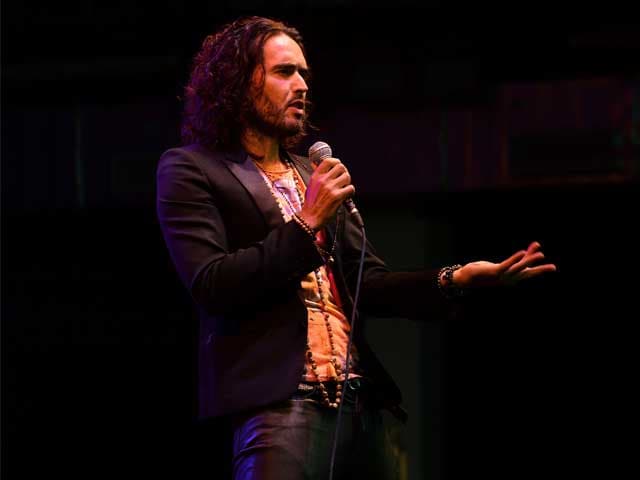 Russell Brand Was Here. Twitter Laughed at His Jokes