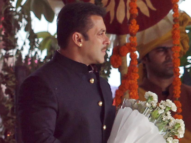 Salman Khan's No-Show at <i>Bajrangi</i> Event Because of <i>Prem</i>. Apparently