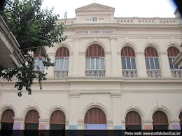 Below-the-Knee Skirts Only: A Kolkata College's Slip Shows Below-the-Knee Skirts Only: A Kolkata College's Slip Shows