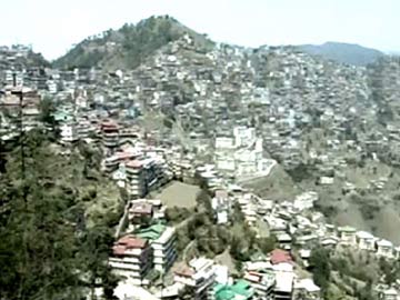 बूंद-बूंद पानी को तरस रही है 'पहाड़ों की रानी'
