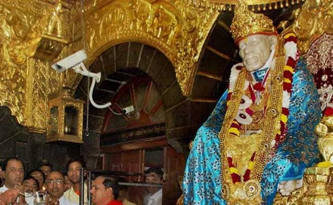 Andhra Man Donates Rs 36.98-Lakh Gold Crown To Shirdi Saibaba Temple