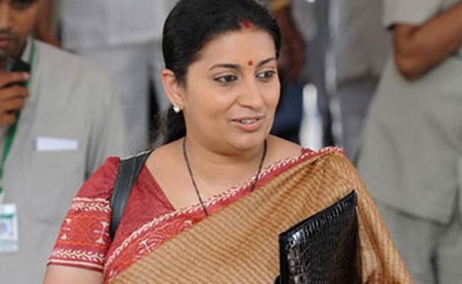 Smriti Irani Felicitates 9 Students Who Won Google Contest