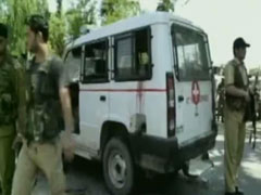 सोपोर में पुलिस वैन में विस्फोट में पाकिस्तानी कैदी की मौत, पांच पुलिसकर्मी घायल