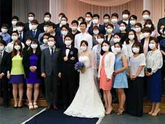 Wedding Photo Becomes Symbol of South Korea MERS Scare