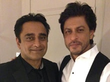'Shah Rukh Khan, Good Actor, Good Dad, Good Man,' Tweets a <i>Kumar at No 42</i>