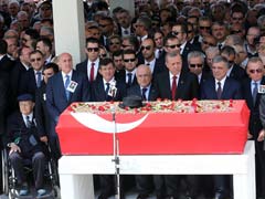 Turkey Bids Homage to Its Former Leader Suleyman Demirel