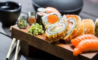 A Beginner's Guide to Eating Sushi
