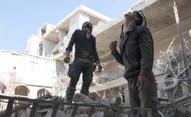 Syria Barrel Bomb Attacks 'Unacceptable': UN Envoy