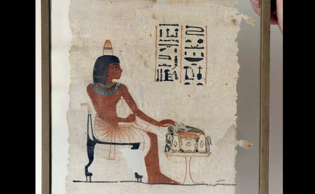 Rare Ancient Egyptian Shroud Goes Under Hammer in Paris
