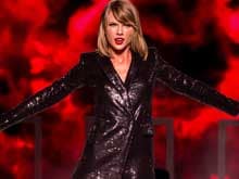 Taylor Swift, How Are You Any Different to Apple?, Asks Photographer in Open Letter
