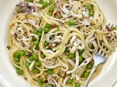 The Weekend Cook: Thomasina Miers' Pea and Broad Bean Recipes The Weekend Cook: Thomasina Miers' Pea and Broad Bean Recipes