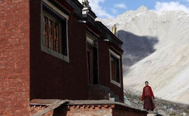 China Cremates Revered Tibetan Monk Against Family Wishes