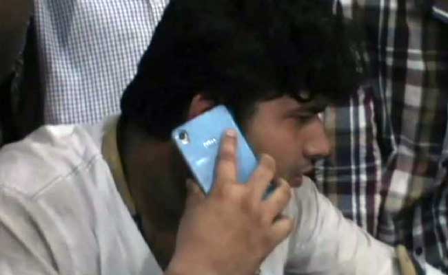 Mamata Banerjee's Partyman Allegedly Threatens to Blow Up Police Station, Arrested