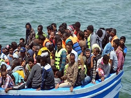 Mediterranean Migrant Crossings Top 3,00,000 in 2015: United Nations Mediterranean Migrant Crossings Top 3,00,000 in 2015: United Nations