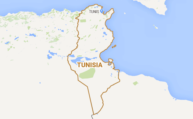 Tunisia Suspends Primary School Teacher for Wearing Face Veil