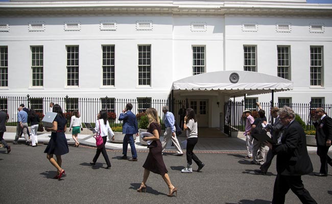 Parts of White House, Capitol Complex Evacuated Hours Apart After Bomb Threats