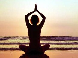 जब न्यूयॉर्क का ऐतिहासिक टाइम्स स्क्वायर बना योग स्कवायर... जब न्यूयॉर्क का ऐतिहासिक टाइम्स स्क्वायर बना योग स्कवायर...