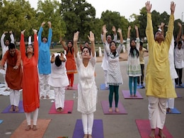 योग दिवस पर न्यूयॉर्क के टाइम्स स्कॉयर पर हज़ारों लोगों के जुटने के आसार योग दिवस पर न्यूयॉर्क के टाइम्स स्कॉयर पर हज़ारों लोगों के जुटने के आसार