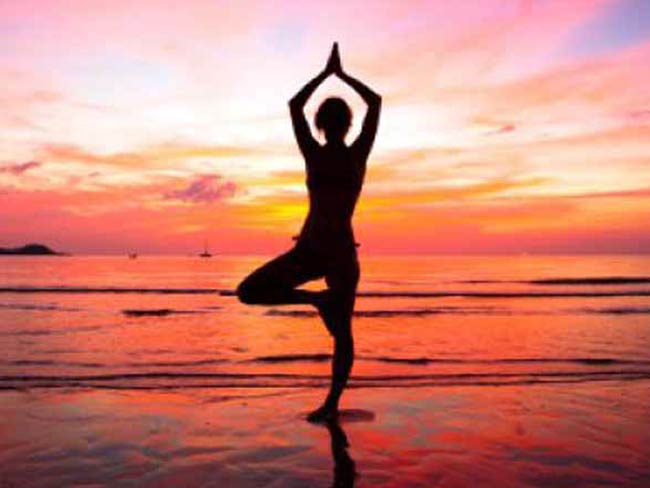 क्या ये 4 मिथ, करते हैं आपको योग से दूर?