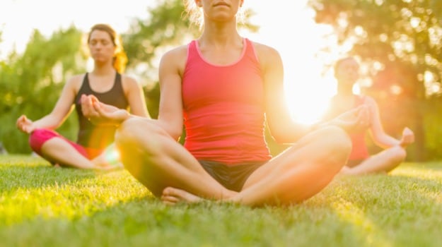 Kundalini Yoga: An Exercise that Boosts Immunity, Helps Cut Belly Fat -  NDTV Food