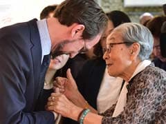 UN Commissioner Urges Japan's Shinzo Abe to Meet 'Comfort Women'
