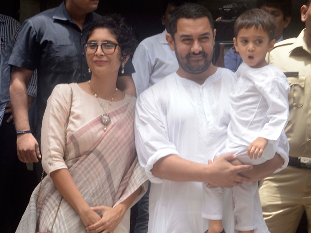 Aamir Khan Doesn't Like to Give Eidi, "I Like to Take it From Elders"