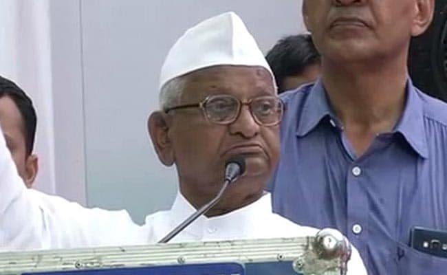 Anna Hazare Suspends October 2 Hunger Strike in New Delhi
