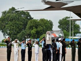President APJ Abdul Kalam's Body Taken to Rameswaram, PM to Attend Funeral President APJ Abdul Kalam's Body Taken to Rameswaram, PM to Attend Funeral
