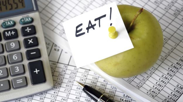 Extreme Dieting of Anorexia May be Entrenched Habit, Study Finds