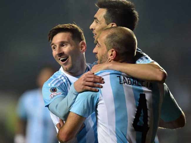 कोपा अमेरिका में हार के बावजूद फ़ीफ़ा रैंकिंग में अर्जेंटीना पहुंचा टॉप पर