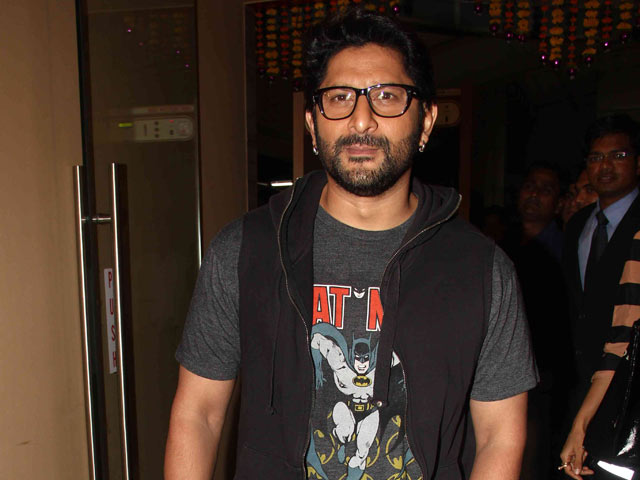 Arshad Warsi Wants a Raise if <i>Guddu Rangeela</i> Succeeds