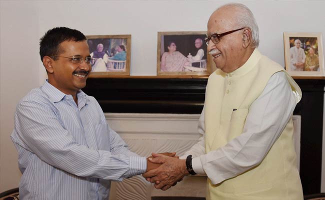 Arvind Kejriwal Meets BJP Veteran LK Advani, Discusses Wide Ranging Issues