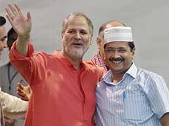 Arvind Kejriwal Hosts Iftar Party, Pak Envoy Abdul Basit Among Guests