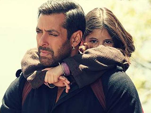 Proud of Salman Khan in <i>Bajrangi Bhaijaan</i>, Tweets Bollywood