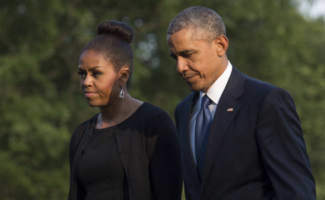 Obamas' Gross Income Was Over USD 400,000 In 2015: White House Official
