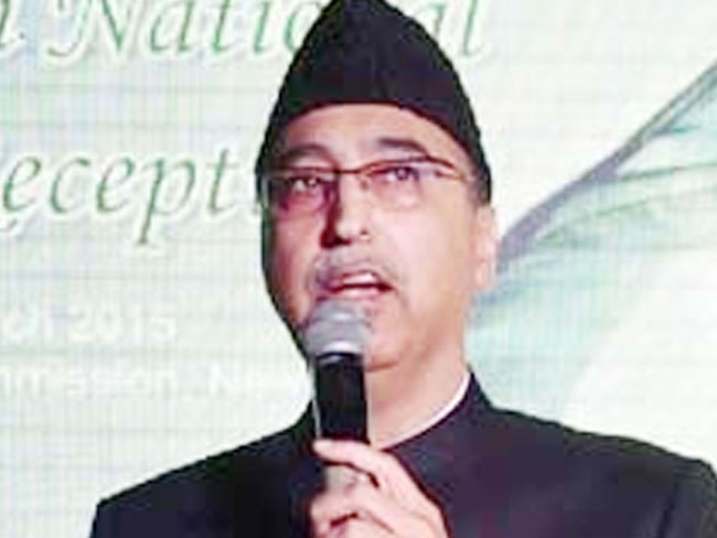 पाक उच्चायुक्त बासित ने कश्मीरी अलगाववादी नेताओं को दिया ईद मिलन का न्योता पाक उच्चायुक्त बासित ने कश्मीरी अलगाववादी नेताओं को दिया ईद मिलन का न्योता