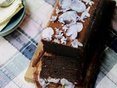Season's Eating: Chocolate Cake With Sugared Violets