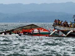 Anguish as More Bodies Pulled From Capsized Philippine Ferry
