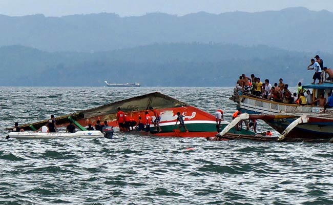 Divers Stop Search as Philippine Ferry Accident Toll Rises to 51