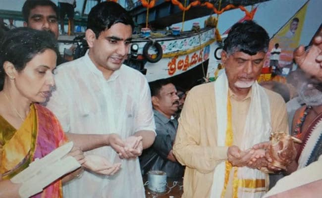 Keep Pushkaram Ghats Clean: Andhra Pradesh Chief Minister Chandrababu Naidu Tells Pilgrims