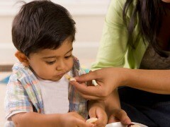 What Forcing Kids to Eat Can do to Them What Forcing Kids to Eat Can do to Them