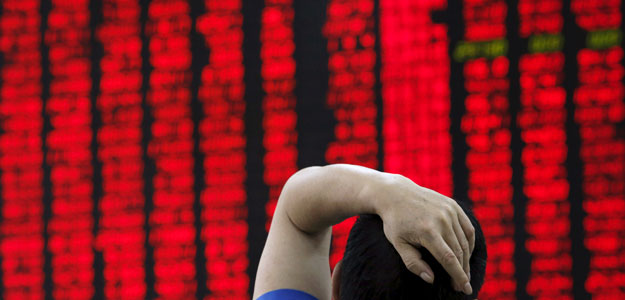 Investors Lose Rs 10 Lakh Crore In An Hour. Here's Why Markets Crashed