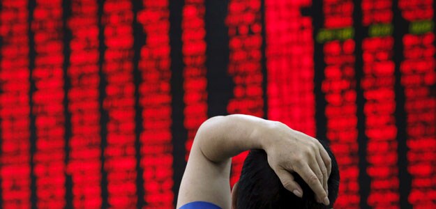 Investors Lose Rs 10 Lakh Crore In An Hour. Here's Why Markets Crashed