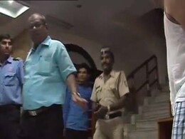 Cop Delivers Confidential Letter to Yakub Memon's Family in Nagpur Cop Delivers Confidential Letter to Yakub Memon's Family in Nagpur