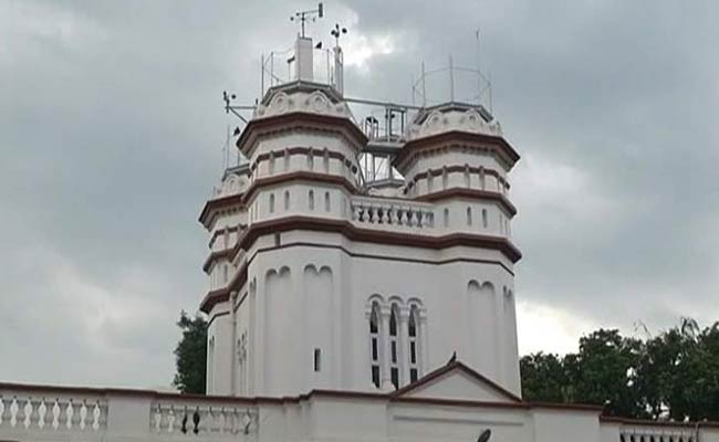 Heavy Rains Forecast as Bengal Prepares for Cyclone Komen's Landfall