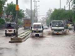 उत्तर प्रदेश और बिहार में भारी बारिश की चेतावनी, असम और अरुणाचल में ताजा बाढ़